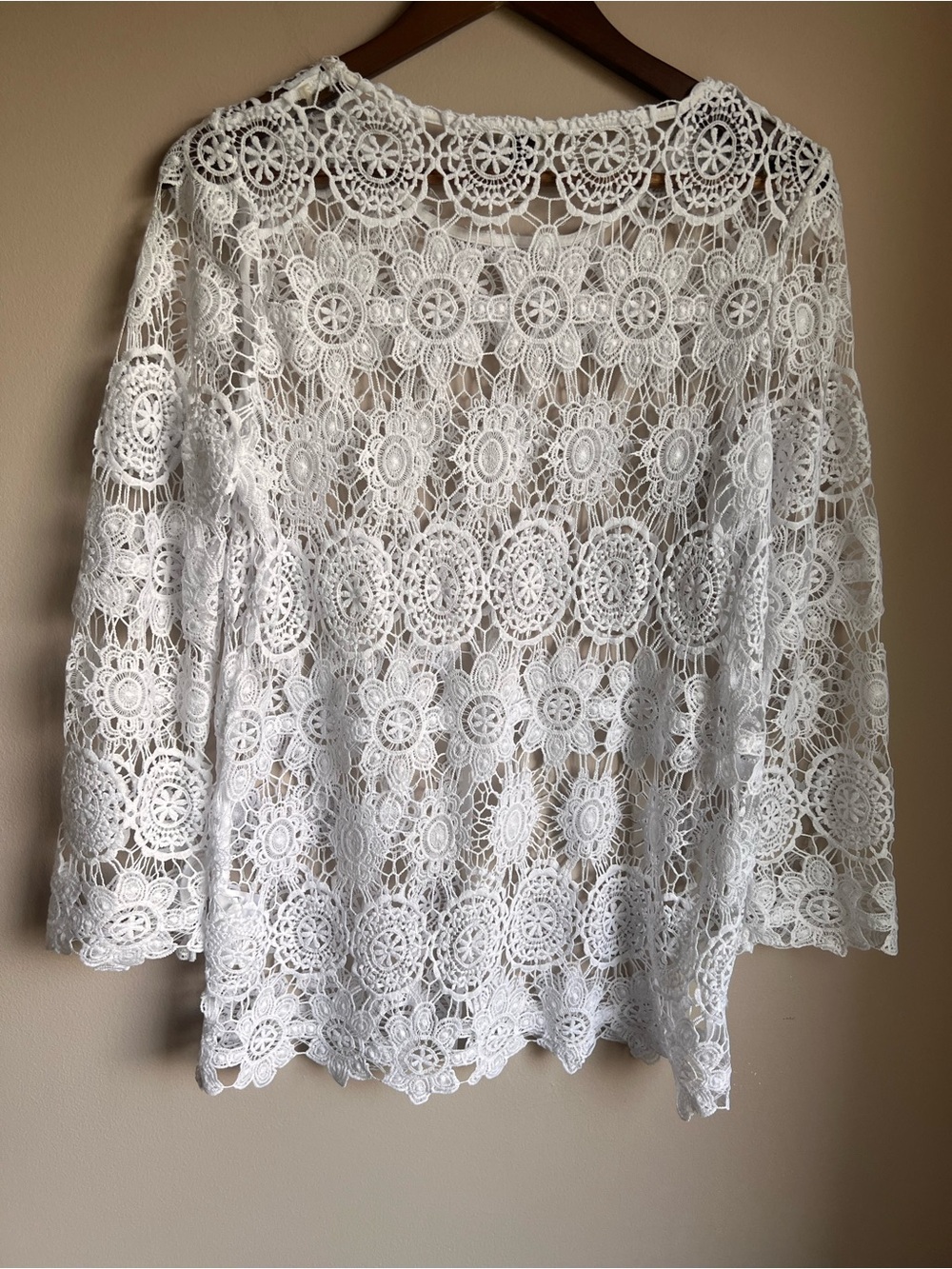 Anne Klein White Floral Crochet Lace Top Size S Boho Sheer Overlay Top Cottage - Picture 4 of 9